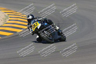 media/Oct-09-2022-SoCal Trackdays (Sun) [[95640aeeb6]]/Turns 9 and 10 (1050am)/